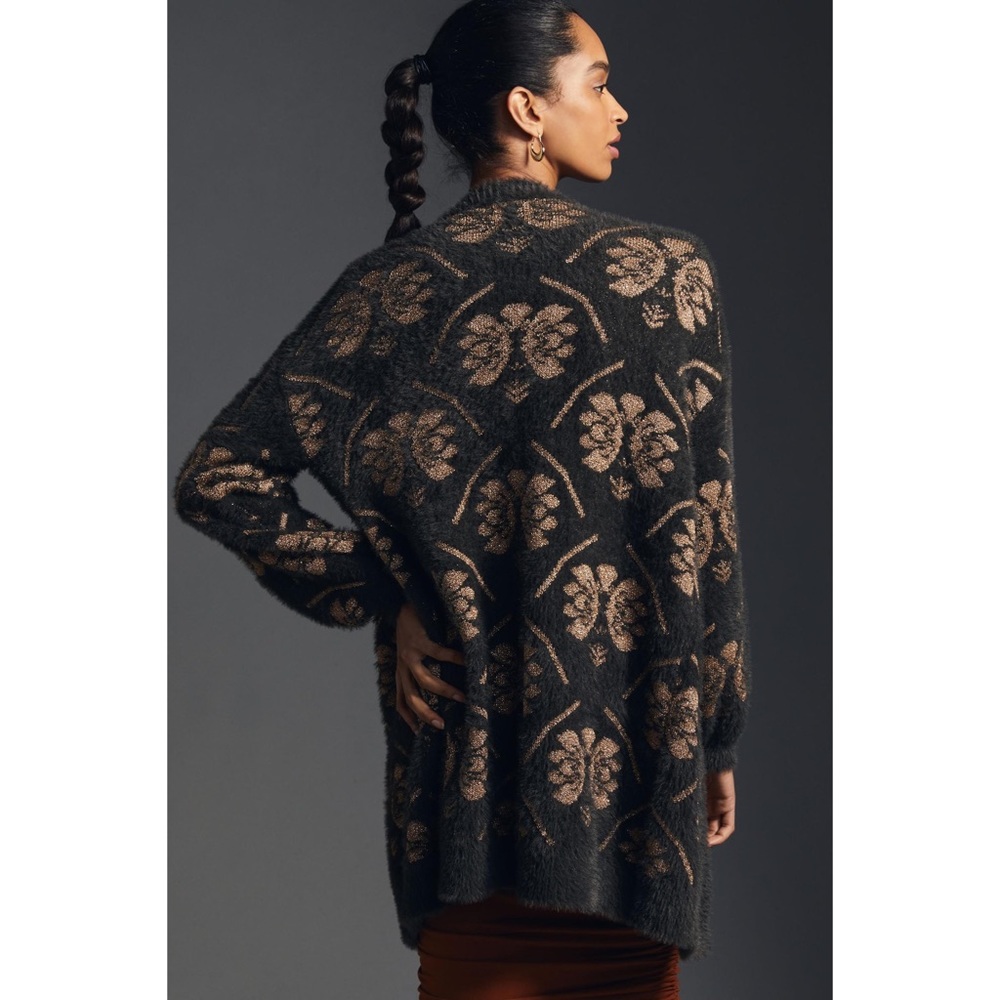 Floral Pattern Knit Cardigan Sweater - Black & Brown
